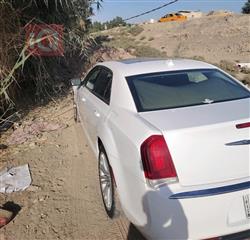 کرایسلەر 300